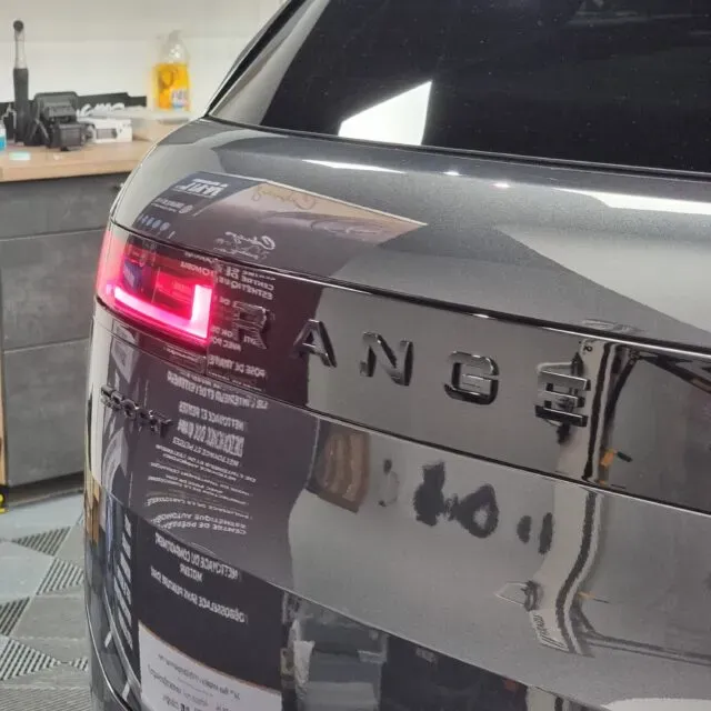 Polissage voiture à La Rochelle : prenez soin de votre véhicule !